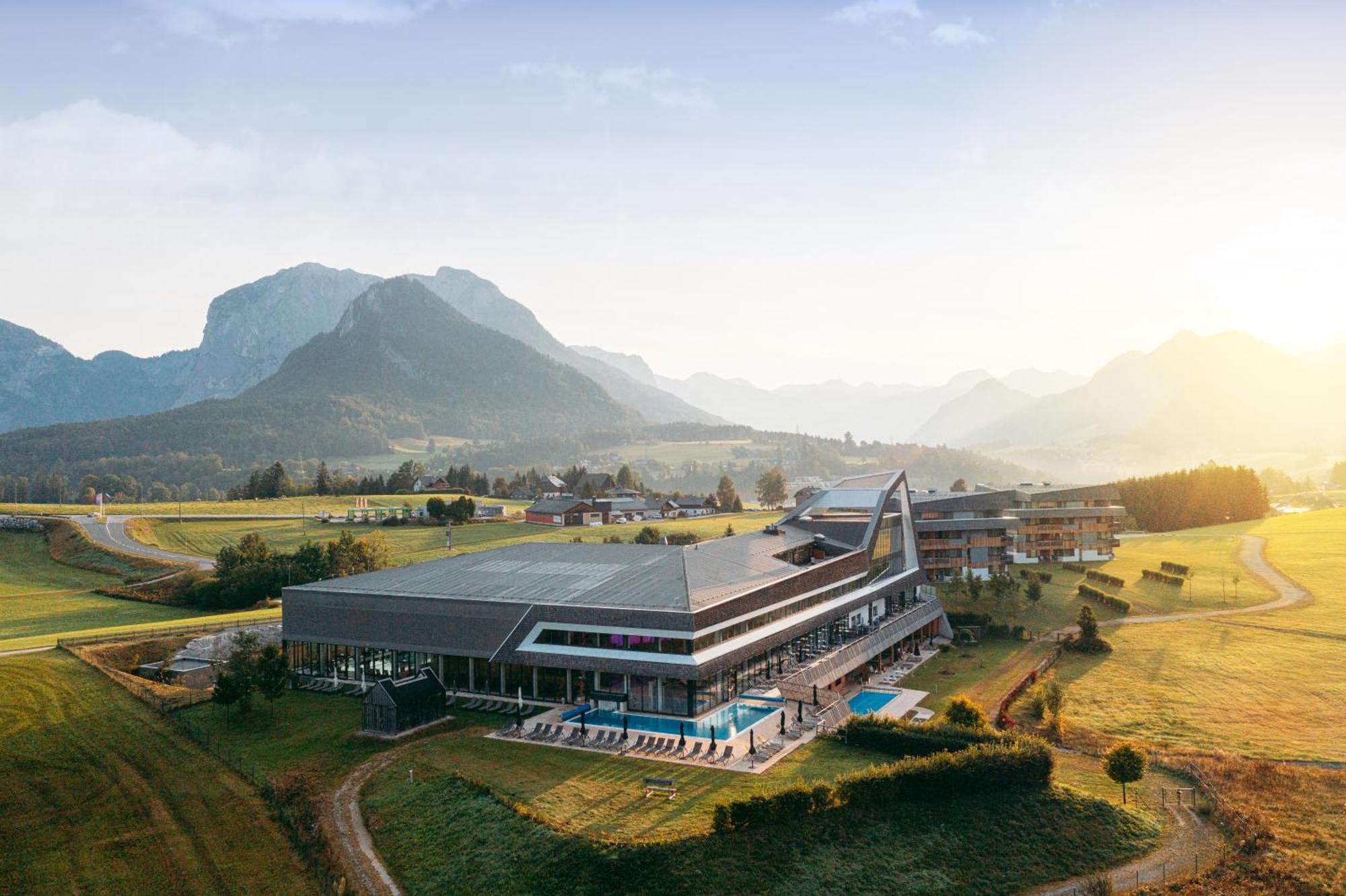 Narzissen Vital Resort Bad Aussee Exterior photo